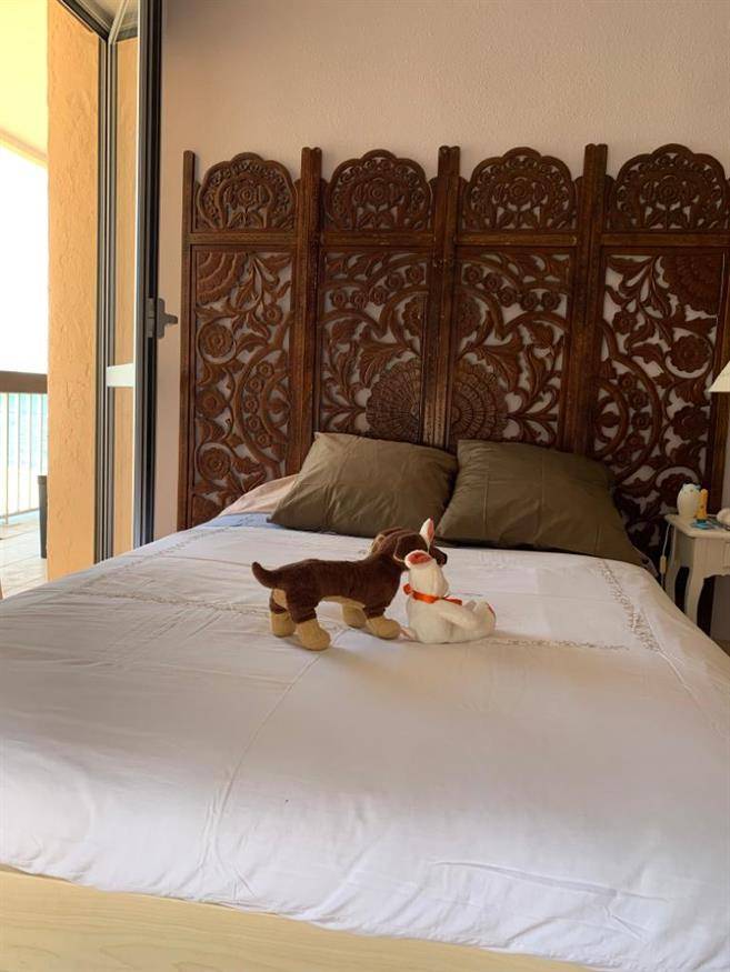 ESTIMATION D'UN APPARTEMENT 4 PIECES 76m² TERRASSES 40m² PARKING MARINA PORT DE BORMES.