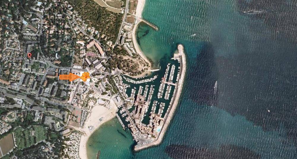 ESTIMATION APPARTEMENT 3 PIECES 56m² - LA FAVIERE - BORMES LES MIMOSAS