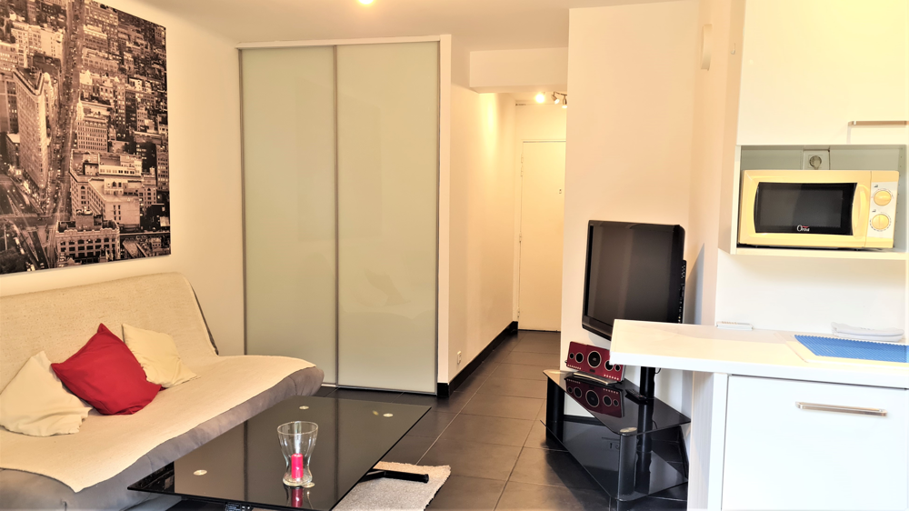 ESTIMEZ UN APPARTEMENT 2 PIECES 34m² PETITE TERRASSE BORMES LE PIN