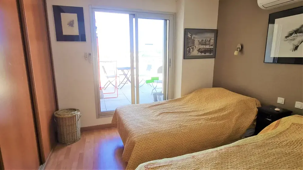 ESTIMEZ UN APPARTEMENT 2 PIECES 42m² - TERRASSES 46m² - PARKING- MARINA PORT DE BORMES