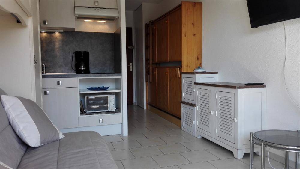 ESTIMATION PRIX VENTE STUDIO PLAGE DE LA FAVIERE BORMES LES MIMOSAS