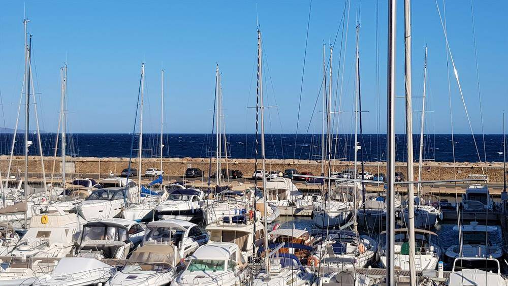 FAIRE ESTIMER PRIX VENTE STUDIO AVEC BALCON PORT DE BORMES LES MIMOSAS