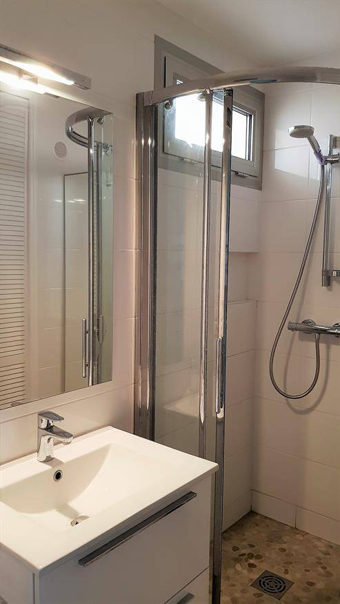 FAIRE ESTIMER PRIX VENTE STUDIO AVEC BALCON PORT DE BORMES LES MIMOSAS