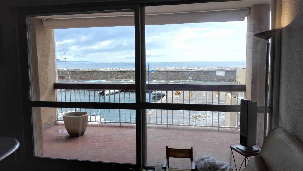 ESTIMATION PRIX m2 APPARTEMENT T4 TERRASSE VUE MER CAVE PARKING MARINA PORT DE BORMES LES MIMOSAS