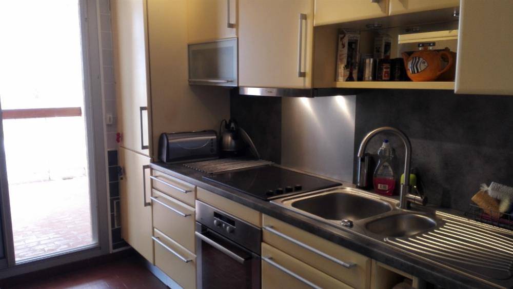 ESTIMATION PRIX m2 APPARTEMENT T4 TERRASSE VUE MER CAVE PARKING MARINA PORT DE BORMES LES MIMOSAS