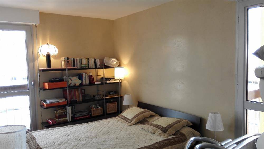 ESTIMATION PRIX m2 APPARTEMENT T4 TERRASSE VUE MER CAVE PARKING MARINA PORT DE BORMES LES MIMOSAS