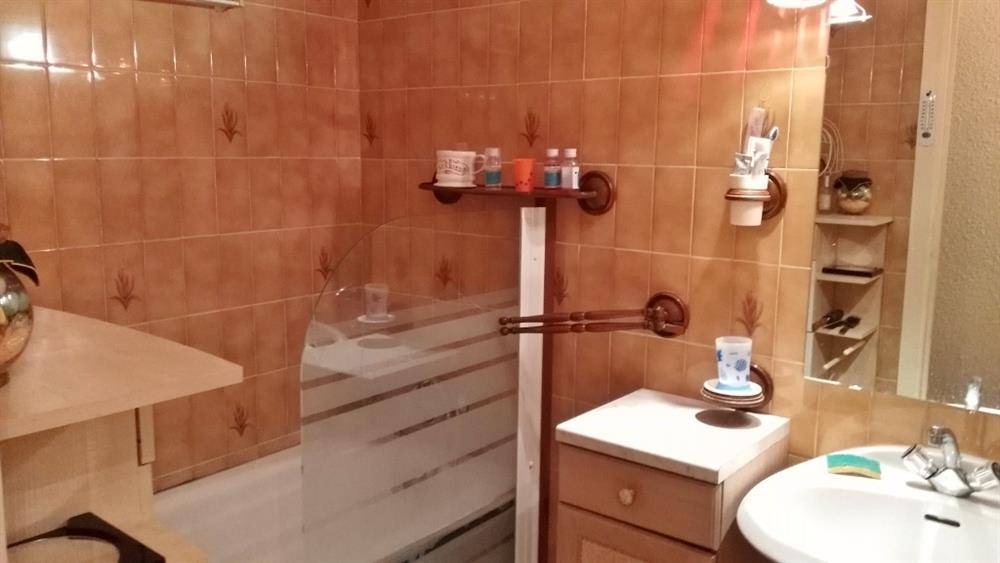 AGENCE IMMO POUR FAIRE ESTIMER APPARTEMENT 2 PIECES AVEC TERRASSE SUR PORT DE BORMES