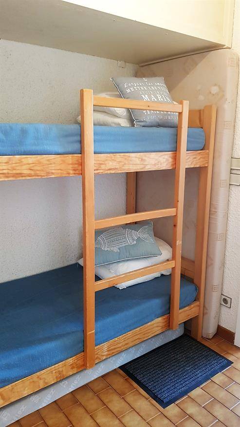 AGENCE POUR ESTIMER PRIX VENTE STUDIO CABINE PORT DE BORMES LA FAVIERE