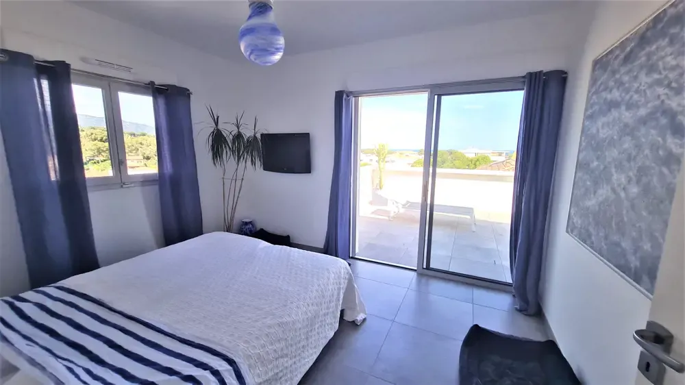 VENTE APPARTEMENT 92m² TOIT TERRASSES 146m² AVEC GARAGE - PARKING A  BORMES LA FAVIERE