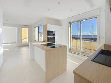 Appartement T4 avec cuisine ouverte sur terrasse vue mer