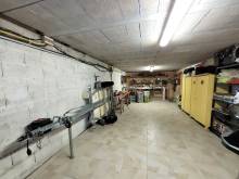 Villa avec immense sous-sol garage de 87m² à Bormes La Favière