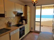 ESTIMATION D' APPARTEMENT 3 PIECES 70m² - 3 TERRASSES - PARKING - MARINA DU PORT DE BORMES LA FAVIERE..