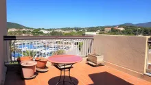 ESTIMEZ UN APPARTEMENT 2 PIECES 42m² - TERRASSES 46m² - PARKING- MARINA PORT DE BORMES