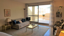 APPARTEMENT 2/3 PIECES 52m² + LOGGIA et TERRASSE 62m² - PARKING - PORT BORMES LA FAVIERE.