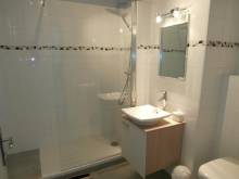 ESTIMATION APPARTEMENT DUPLEX 4 PIECES 90 m² 2 TERRASSES 56 m² et 9 m² MARINA DU PORT DE BORMES LA FAVIERE.